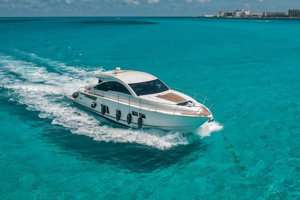 Fairline 60
