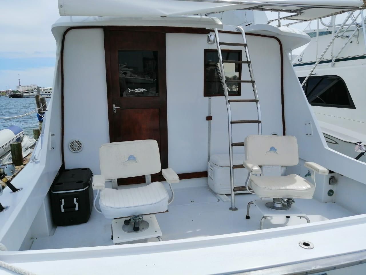 Chris Craft 37 Fishing Boat in Cancun & Isla Mujeres