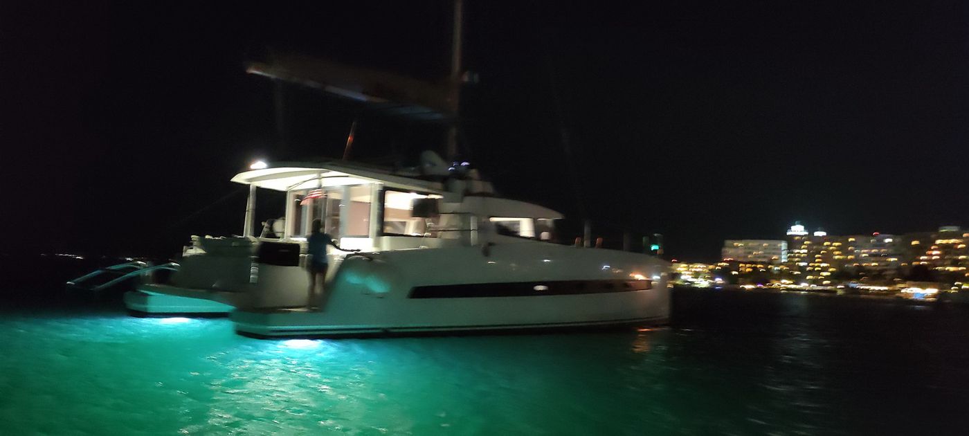 Bali 4.5 Catamaran (45 ft, 2022) in Cancun