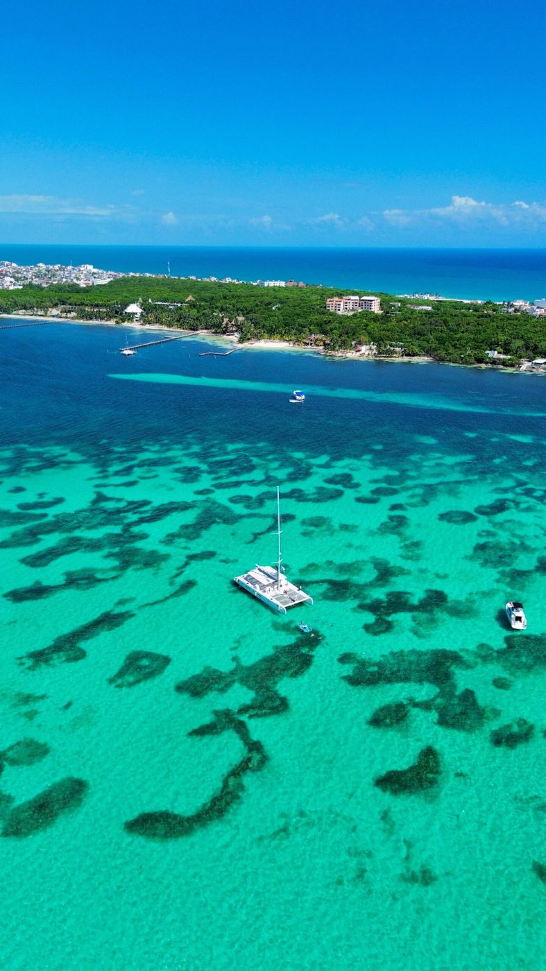 Large Catamaran at Isla Mujeres for 150 People