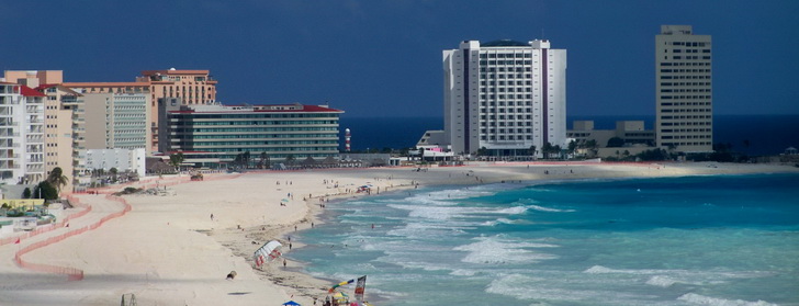 cancun beach new december 2009 